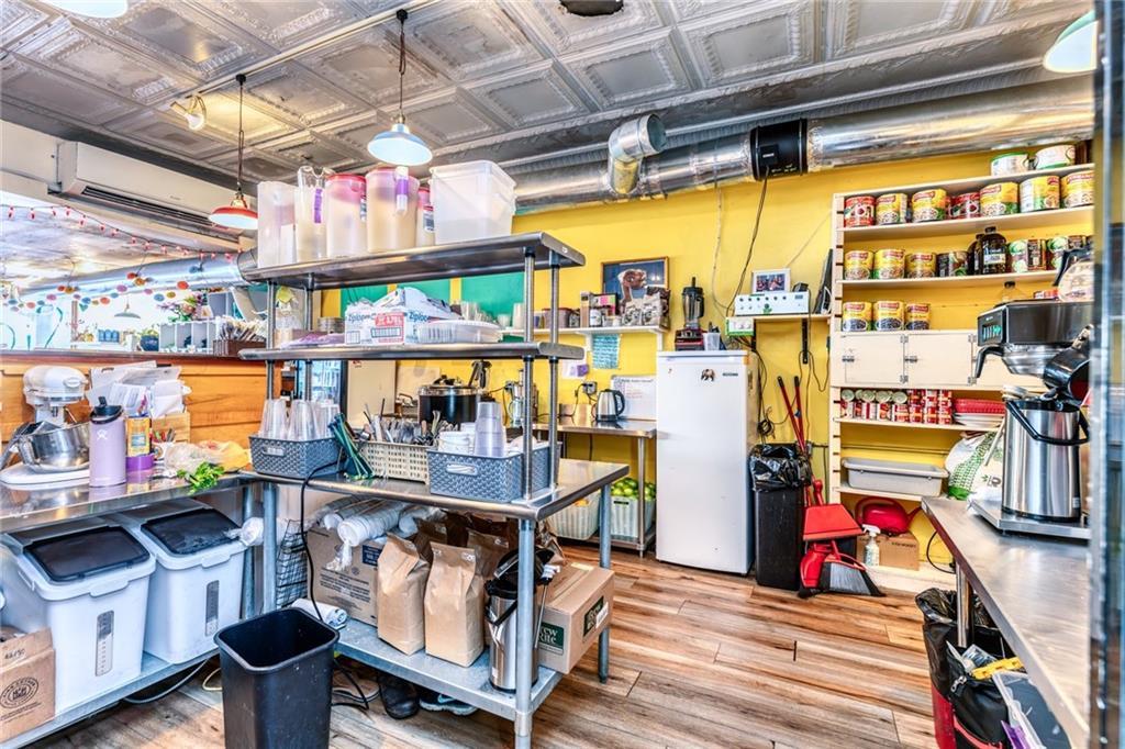 #15 photo, 324 Wall Street, Kingston , NY 12401