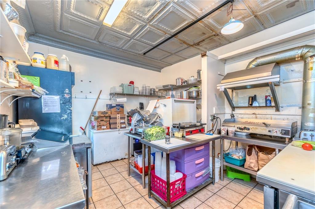 #19 photo, 324 Wall Street, Kingston , NY 12401