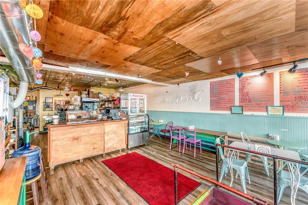 #6 photo, 324 Wall Street, Kingston , NY 12401