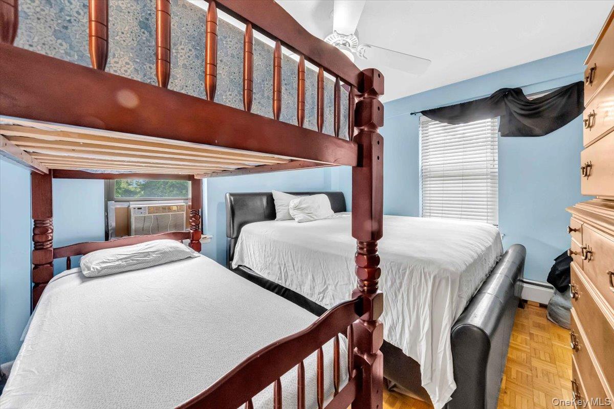 #3 photo, 110 Pearsall Drive, Mount Vernon , NY 10552