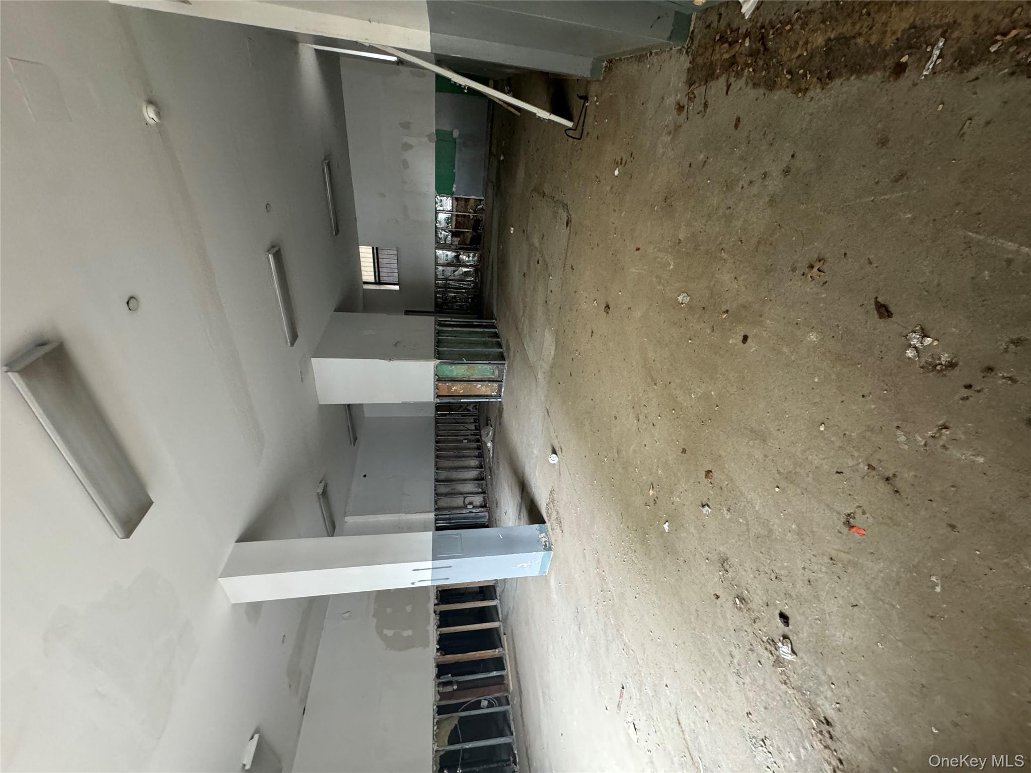 #16 photo, 1105 College Avenue, ブロンクス区 Bronx , NY 10456