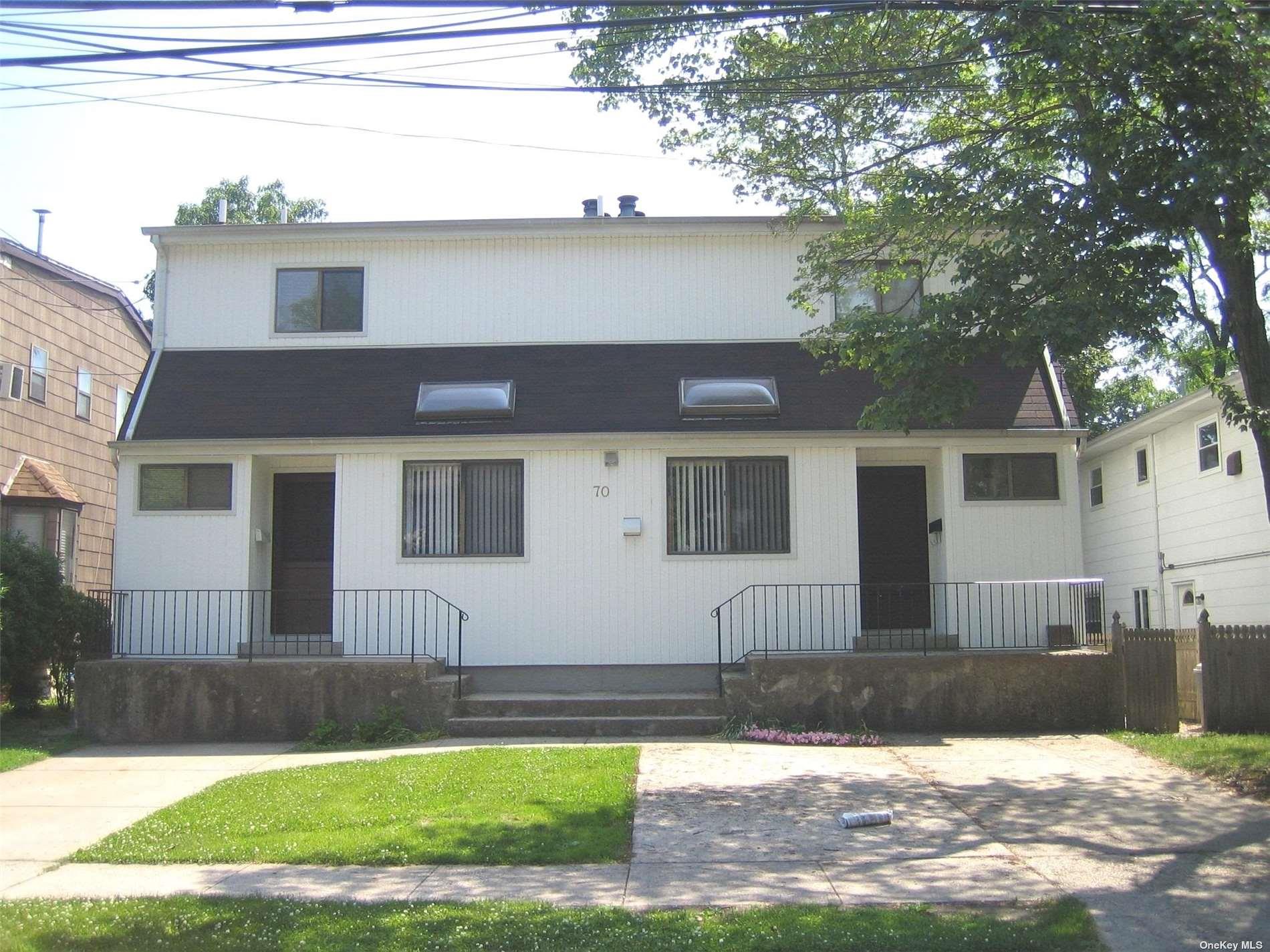 #1 photo, 70 Hickory Road, Port Washington , NY 11050