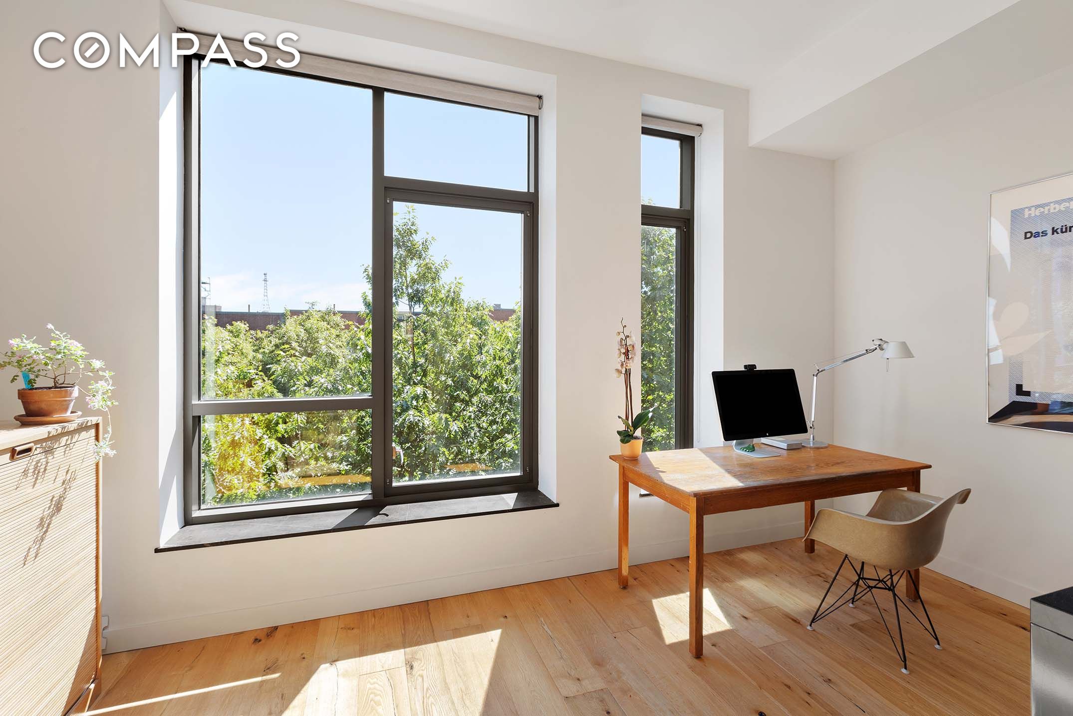 #13 photo, 27 Clermont Avenue, ブルックリン区 Fort Greene , NY 11205