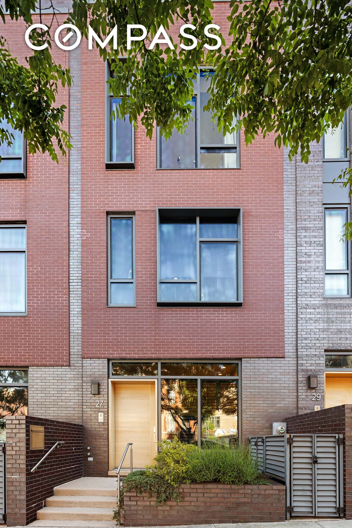 #19 photo, 27 Clermont Avenue, ブルックリン区 Fort Greene , NY 11205