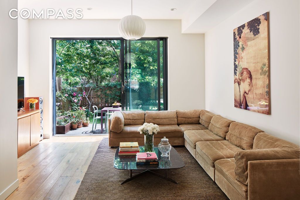 #3 photo, 27 Clermont Avenue, ブルックリン区 Fort Greene , NY 11205