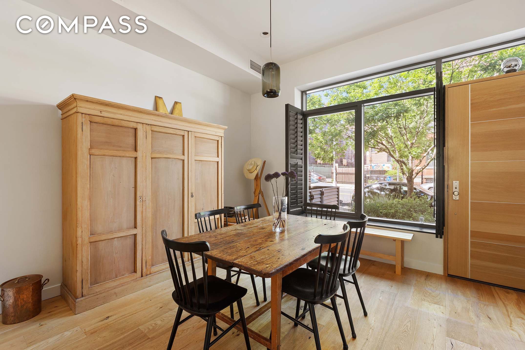 #9 photo, 27 Clermont Avenue, ブルックリン区 Fort Greene , NY 11205