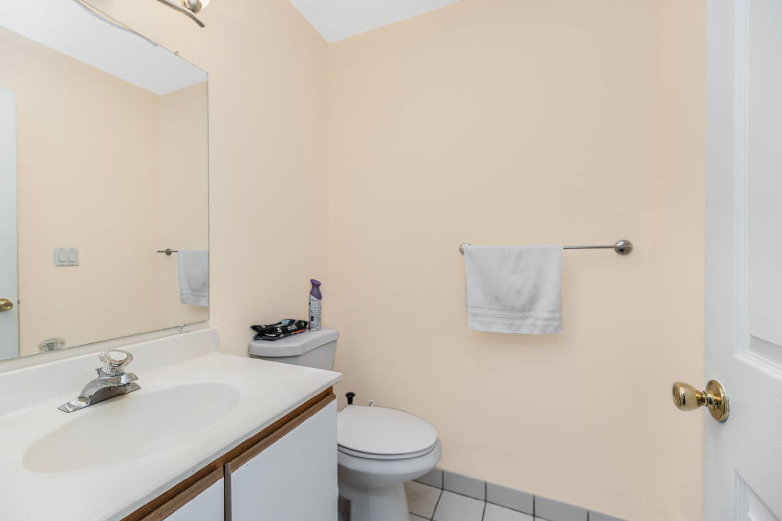 #13 photo, 243 Mary Lou Ave, Yonkers , NY 10703