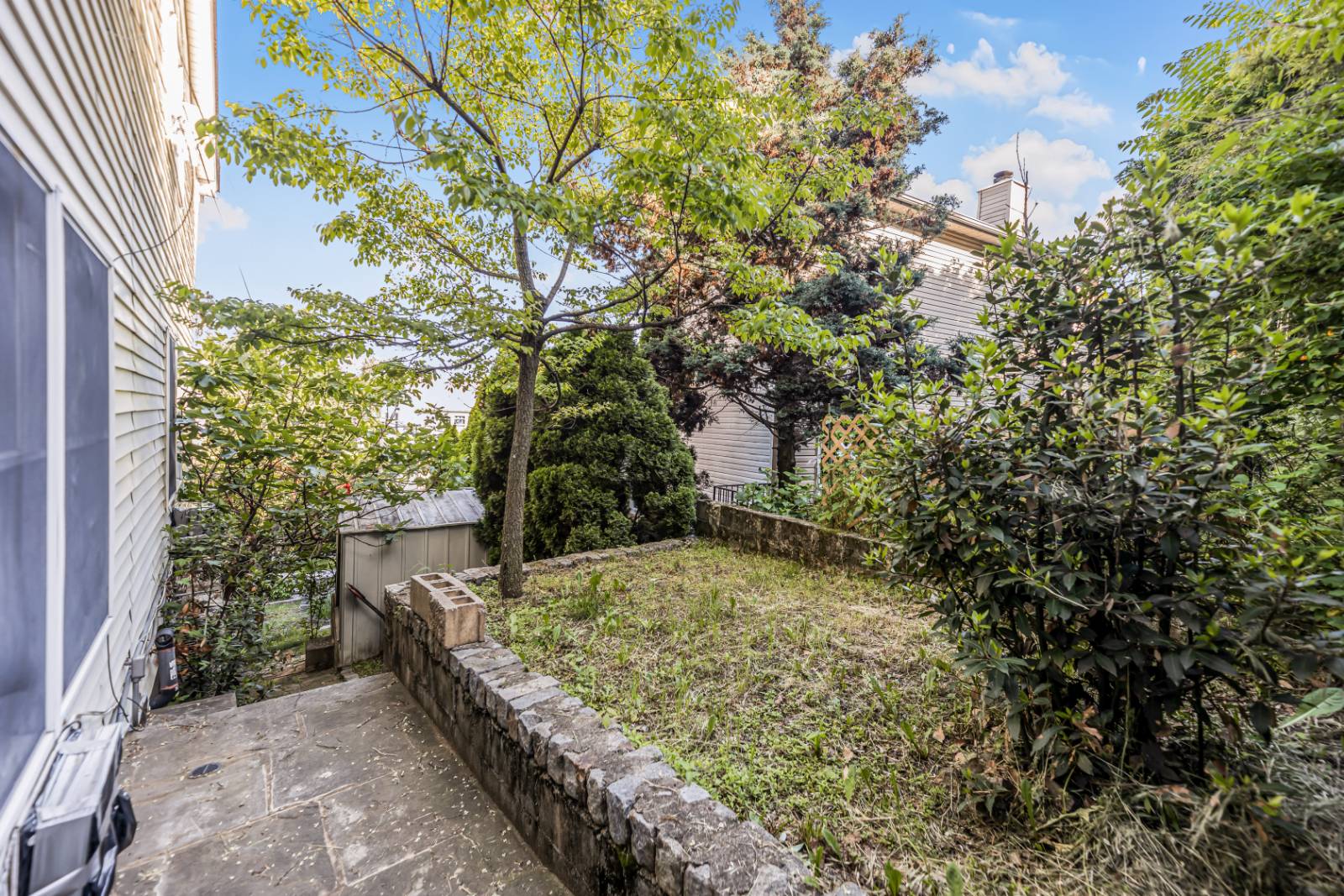 #5 photo, 243 Mary Lou Ave, Yonkers , NY 10703