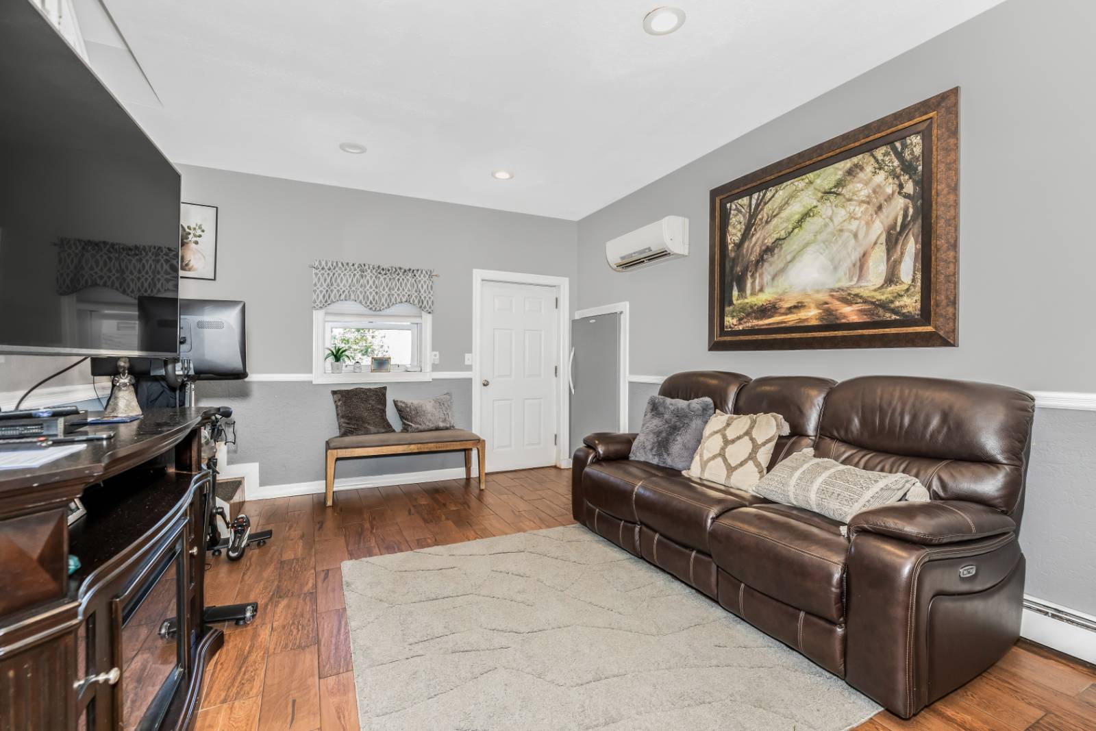 #7 photo, 243 Mary Lou Ave, Yonkers , NY 10703