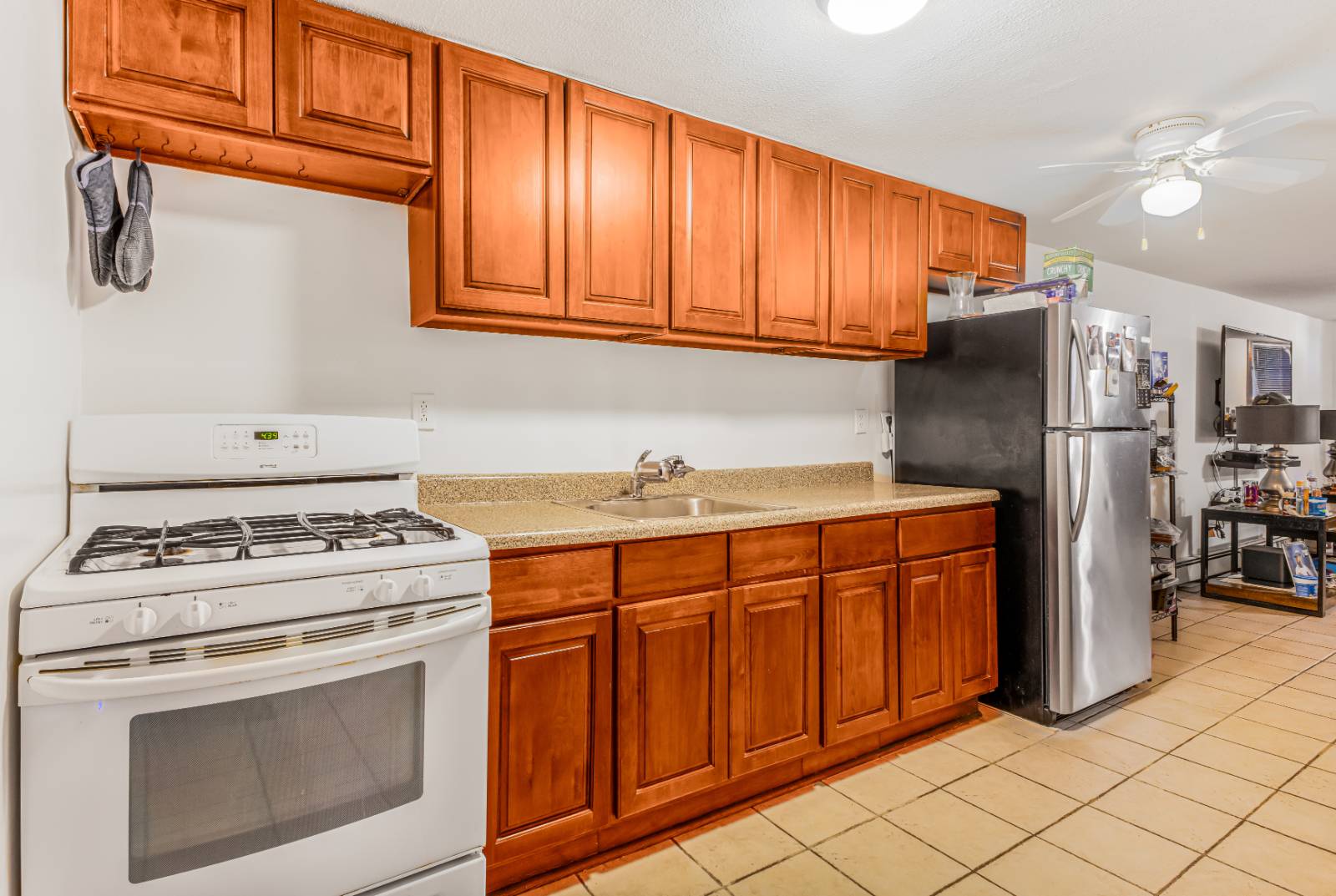 #15 photo, 898 Hancock Street, Ocean Hill , NY 11233