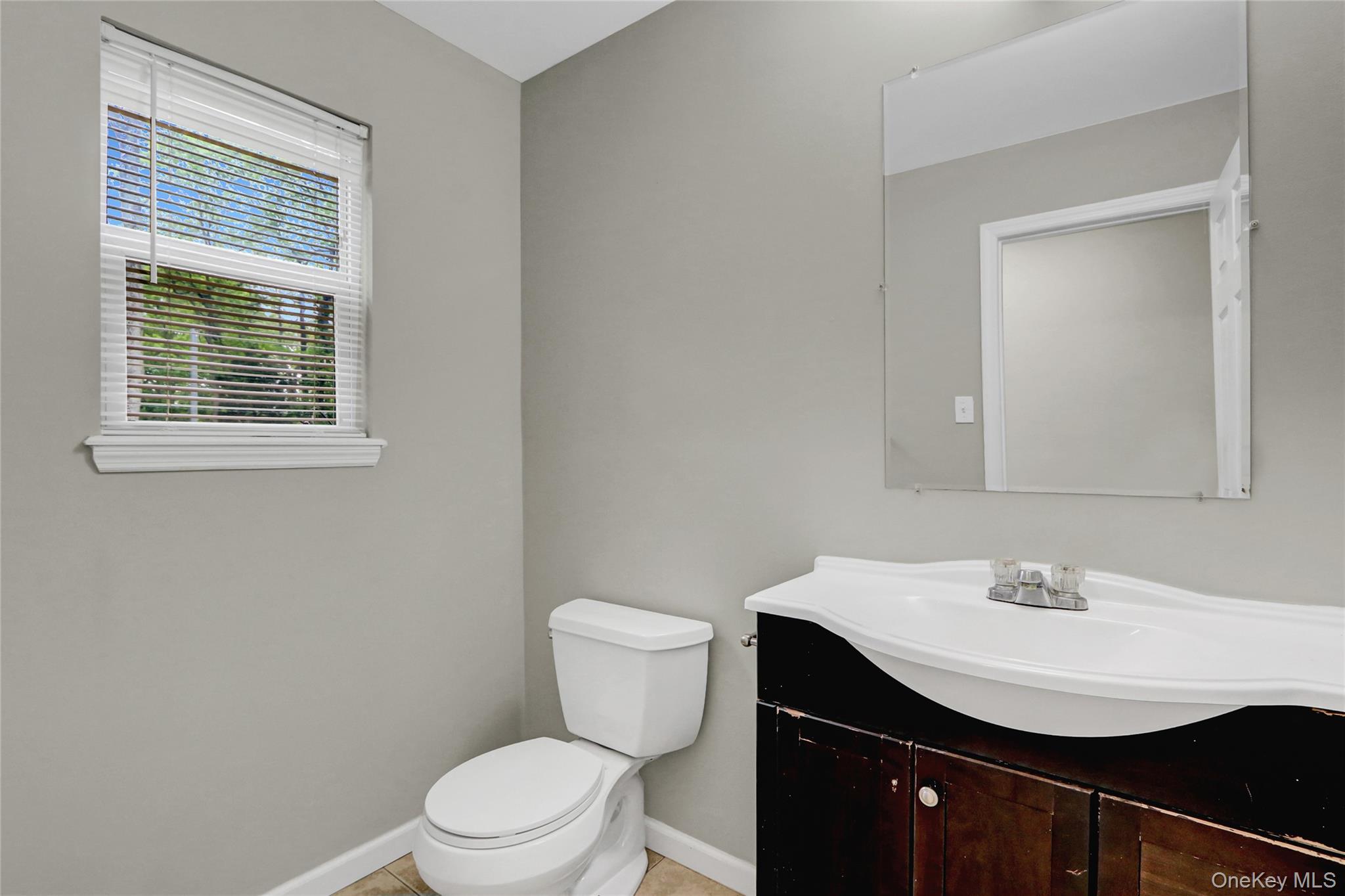 #20 photo, 27 Inwood Avenue, サフォーク郡 Selden , NY 11784