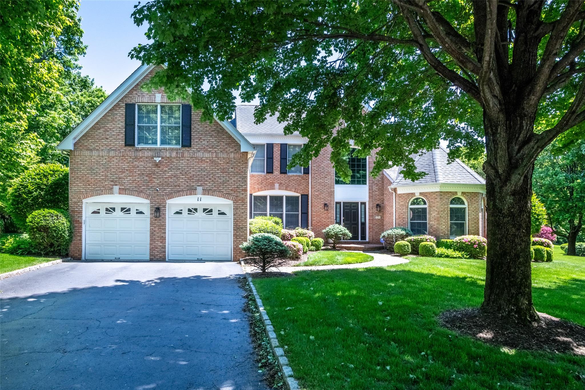 #1 photo, 11 Pebble Beach Lane, White Plains , NY 10605