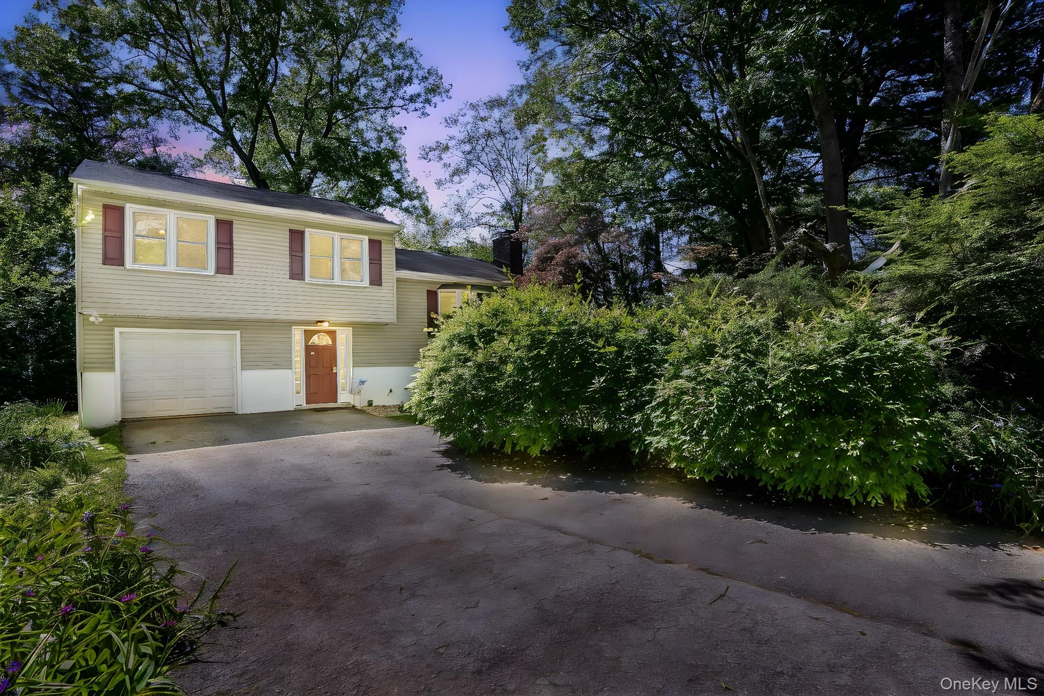 #1 photo, 7 Adele Court, Montrose , NY 10548