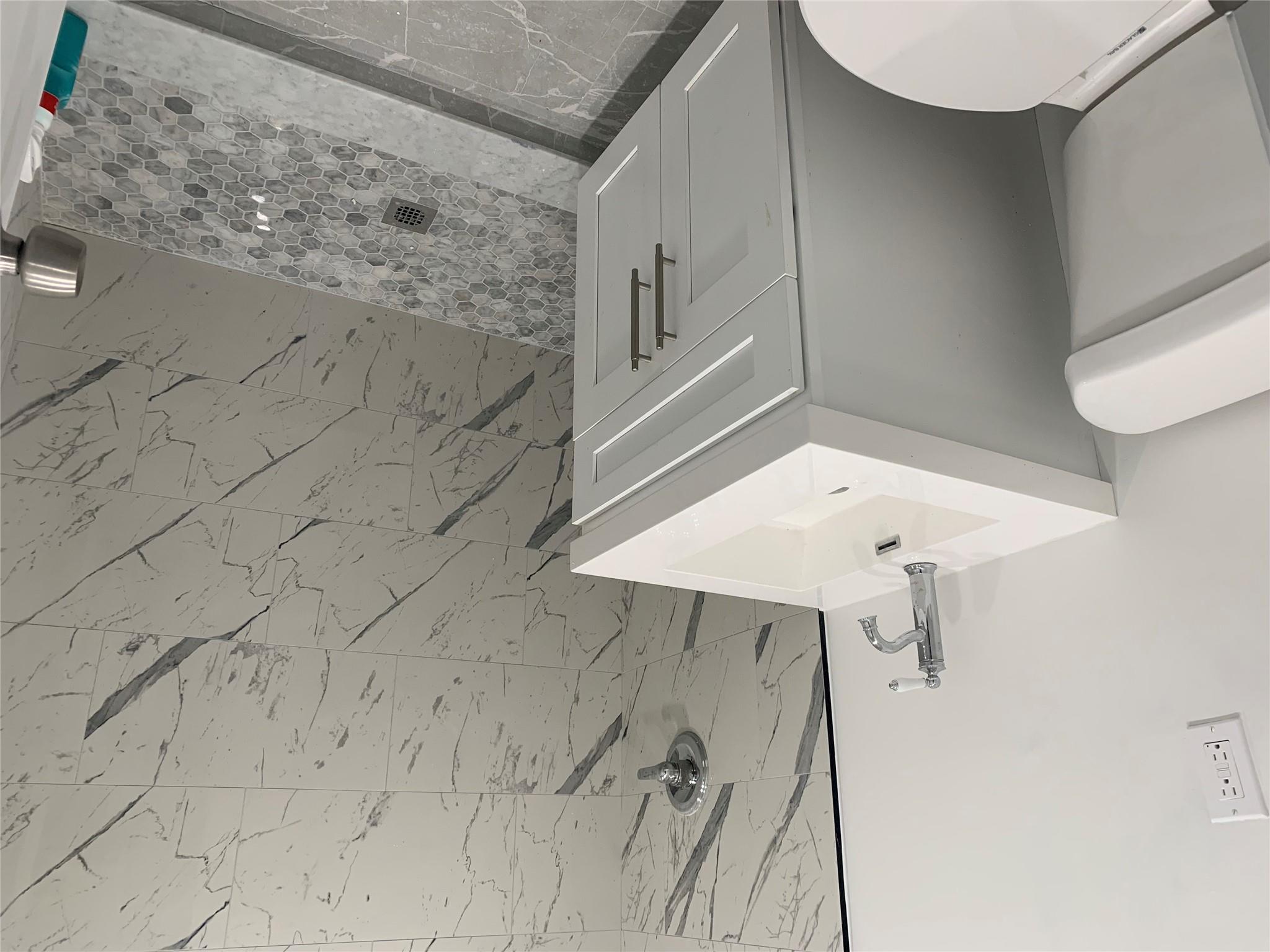 #6 photo, 32 Main Street, ナッソー郡 Hempstead , NY 11550