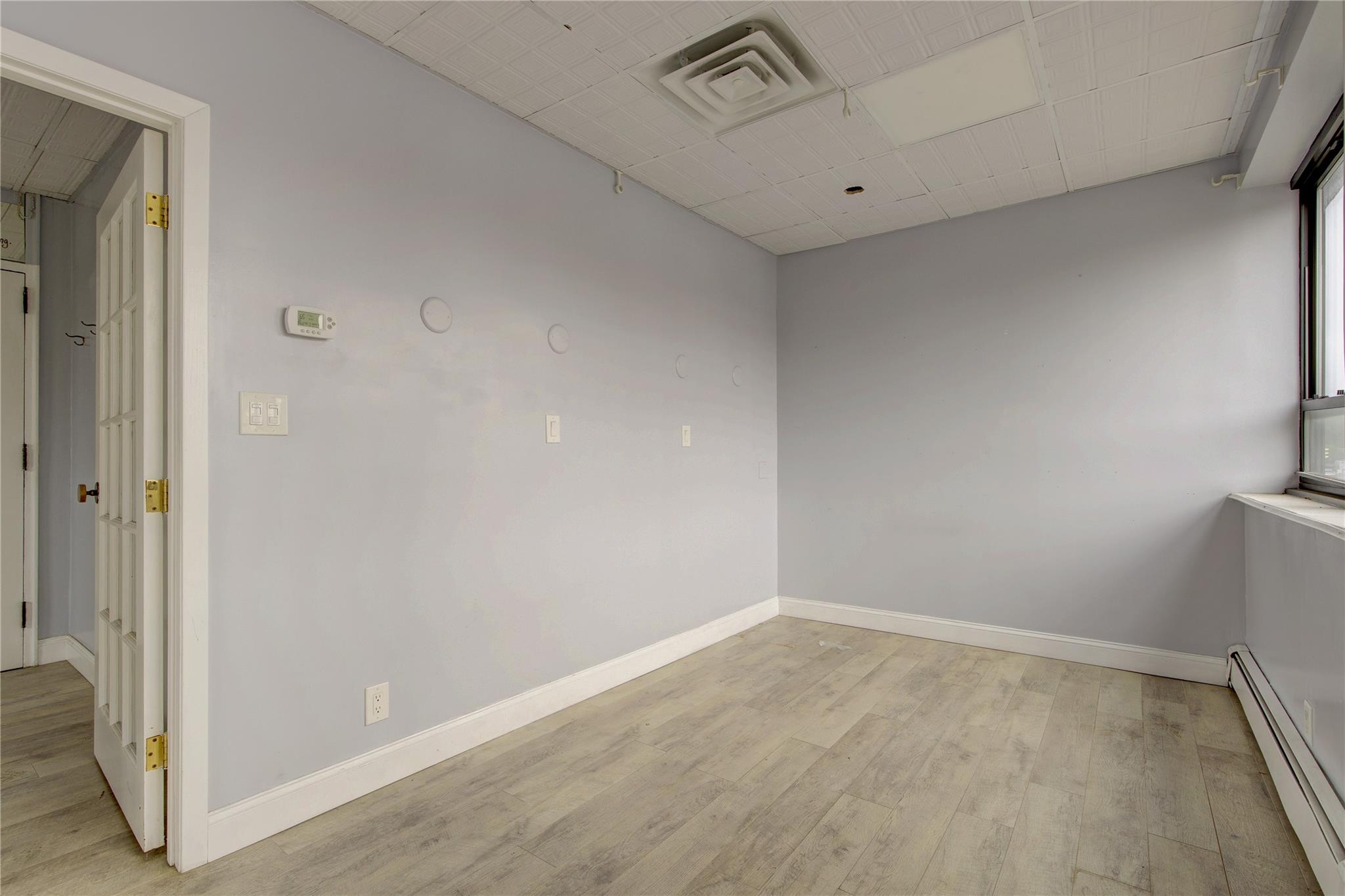 #4 photo, 100 W Park Avenue, ナッソー郡 Long Beach , NY 11561