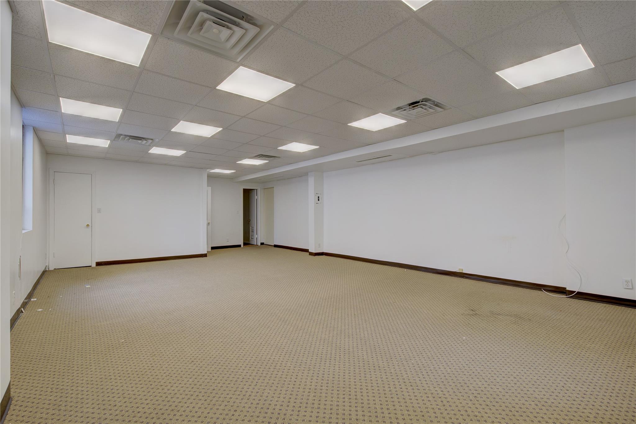 #5 photo, 100 W Park Avenue, ナッソー郡 Long Beach , NY 11561