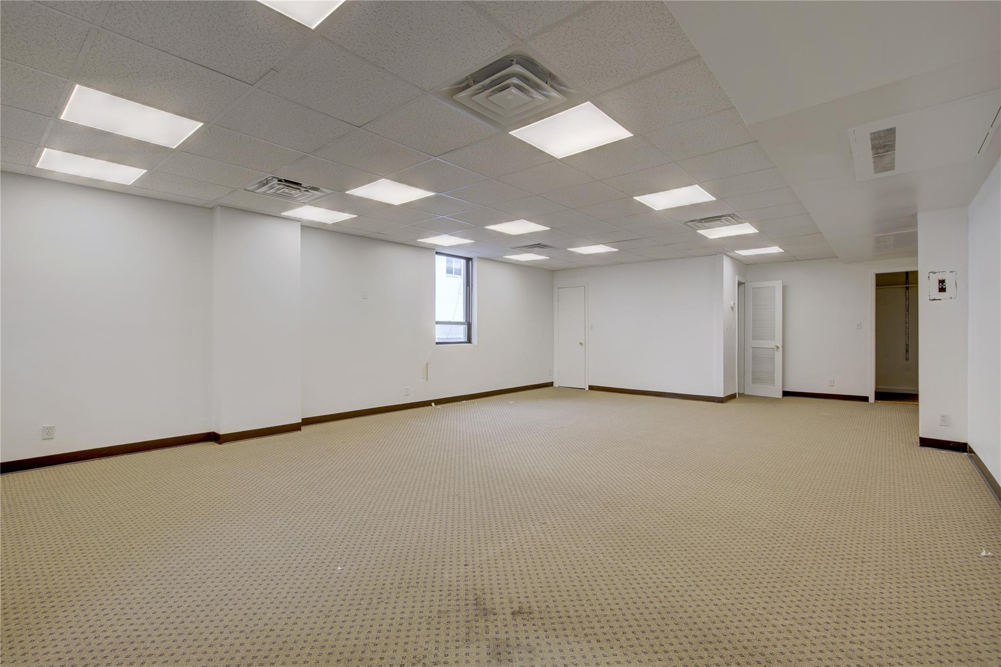 #7 photo, 100 W Park Avenue, ナッソー郡 Long Beach , NY 11561