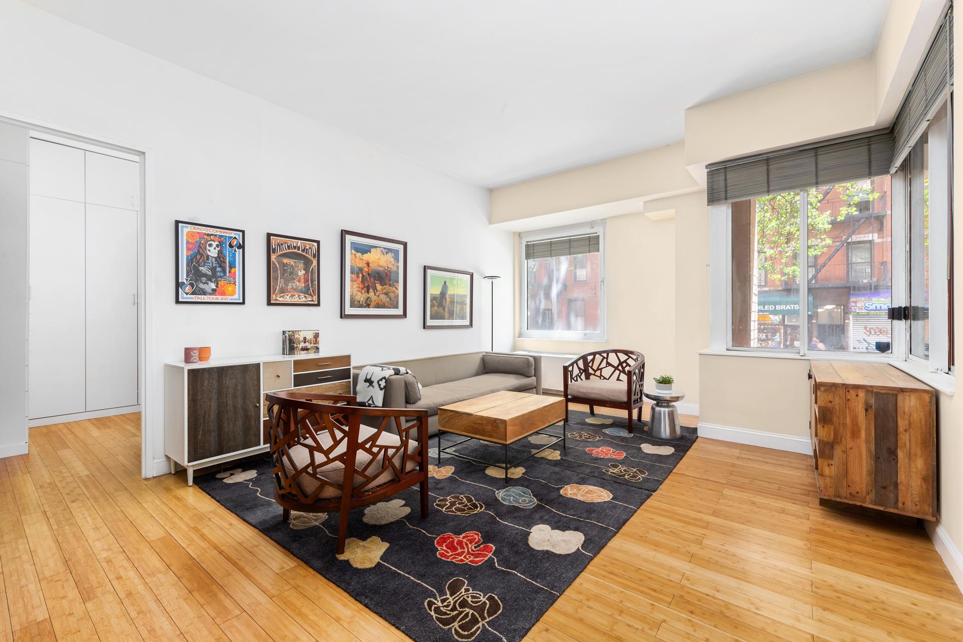 #10 photo, 393 W 49TH Street, マンハッタン Hells Kitchen , NY 10019