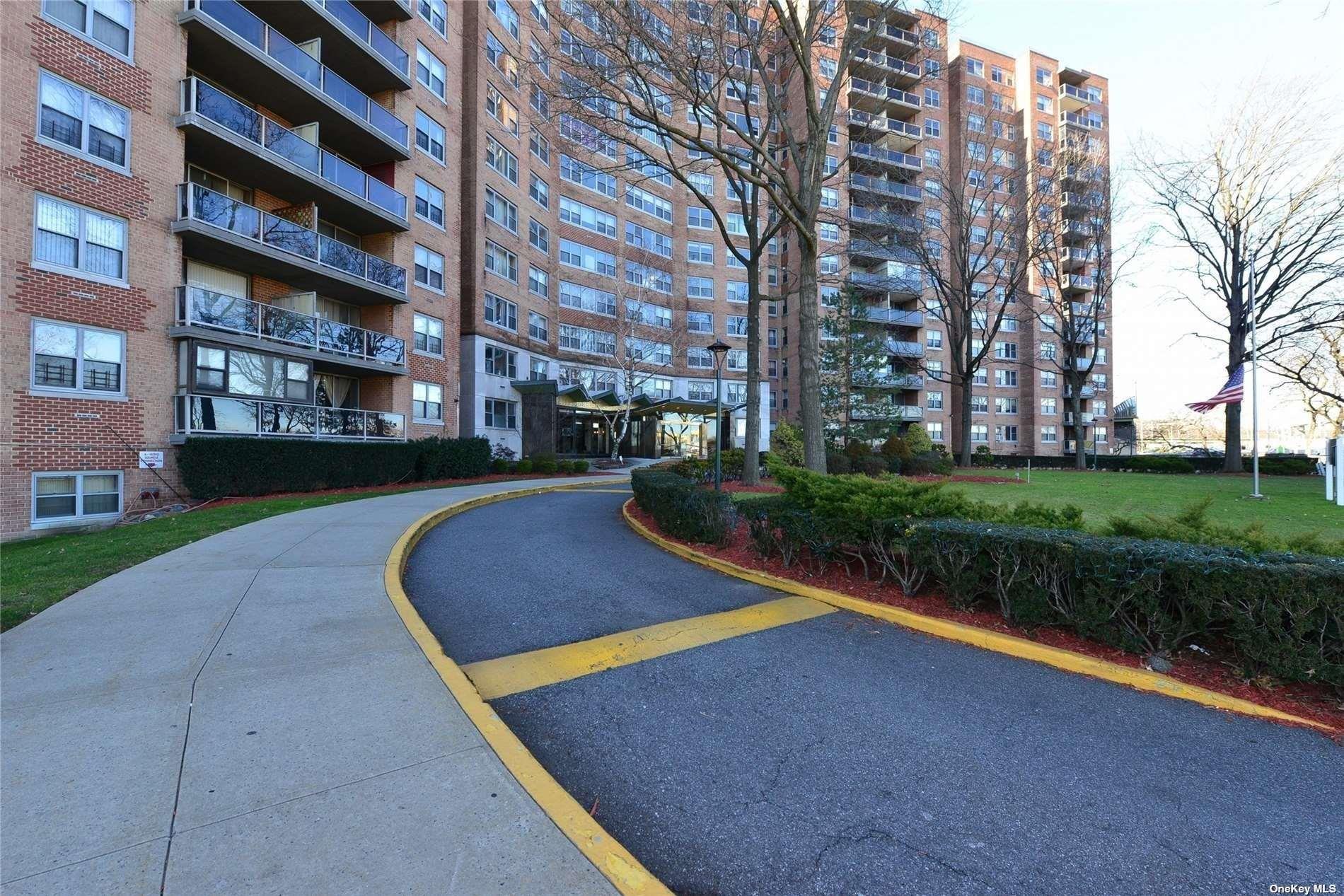 #1 photo, 61-20 Grand Central Parkway, Forest Hills , NY 11375