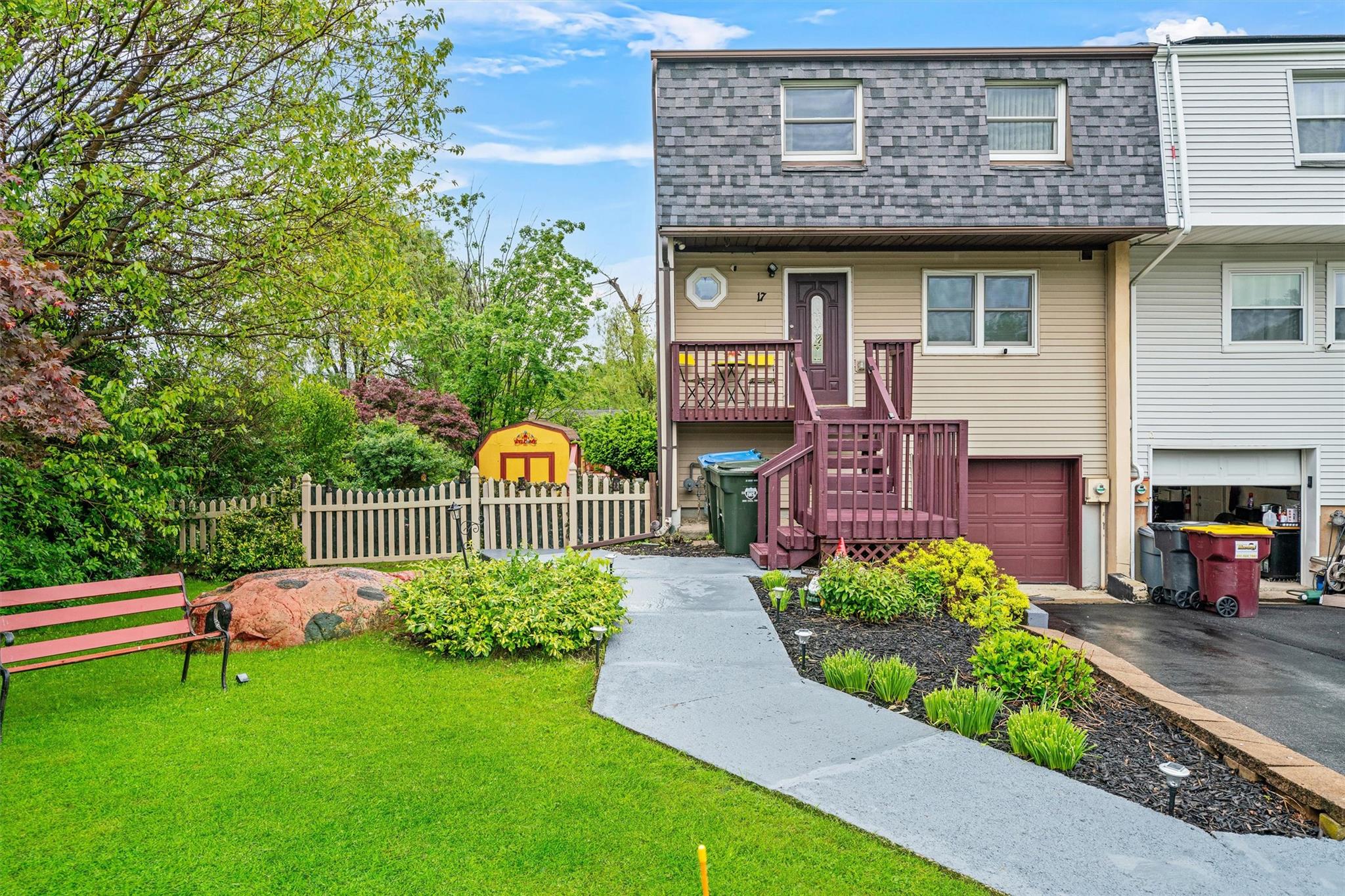 #1 photo, 17 Old Anvil Lane, Middletown , NY 10940