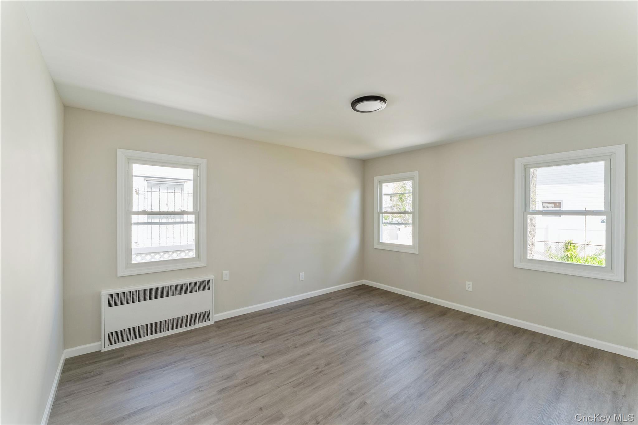 #7 photo, 183-19 145th Avenue, Springfield Gardens , NY 11413