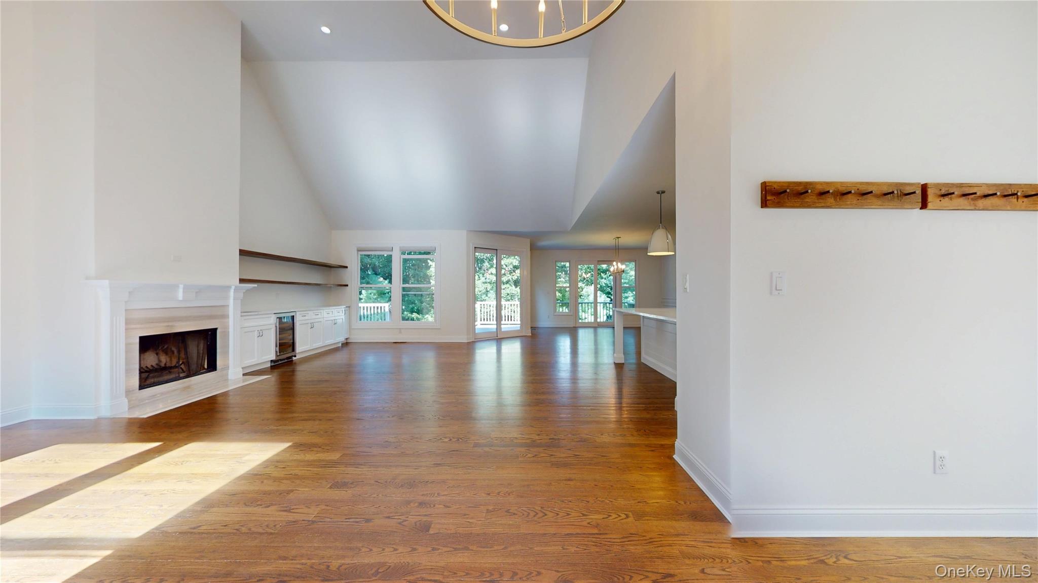 #10 photo, 636 Hands Creek Road, East Hampton , NY 11937