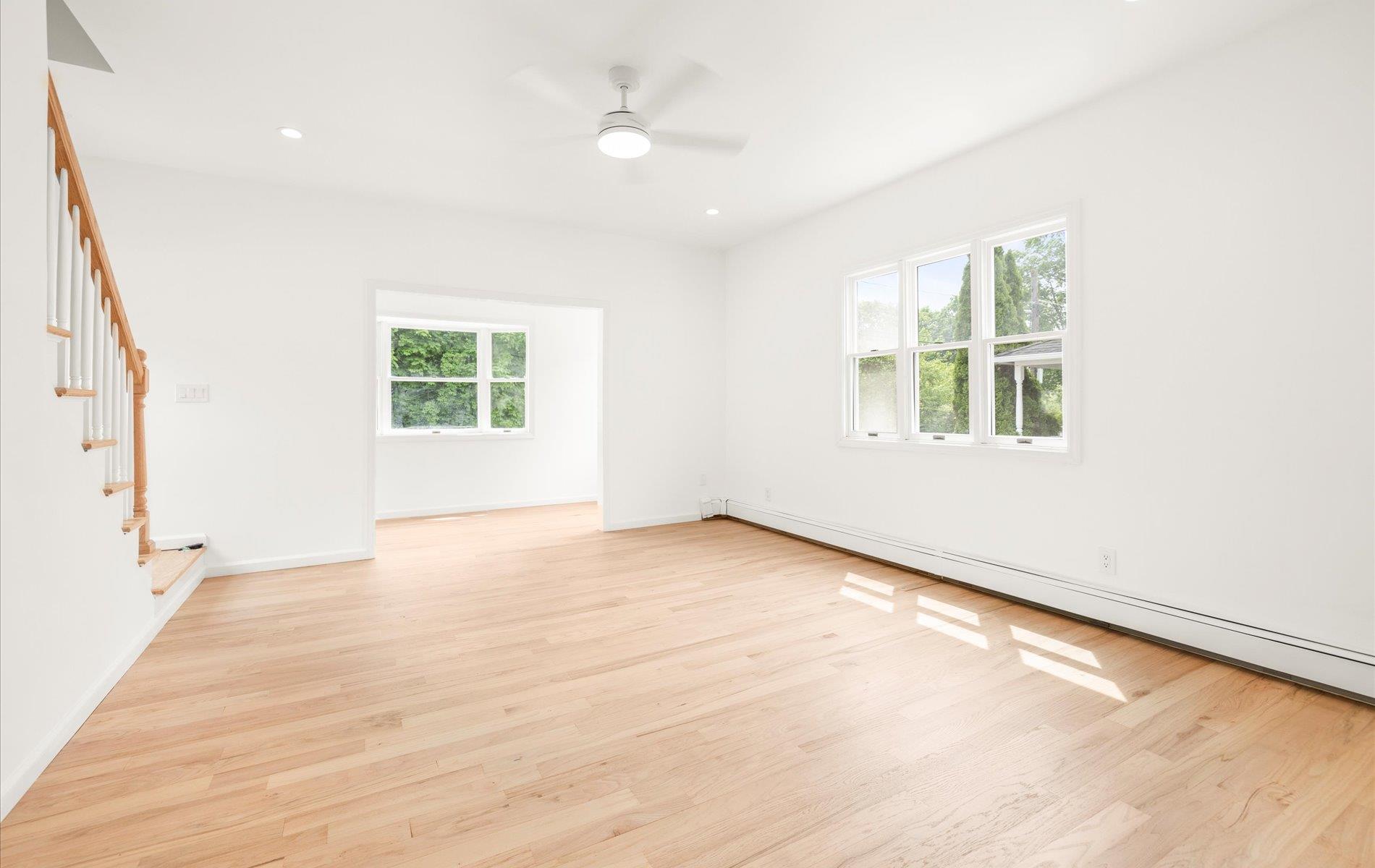 #12 photo, 8 Maple Street, ナッソー郡 Glenwood Landing , NY 11547