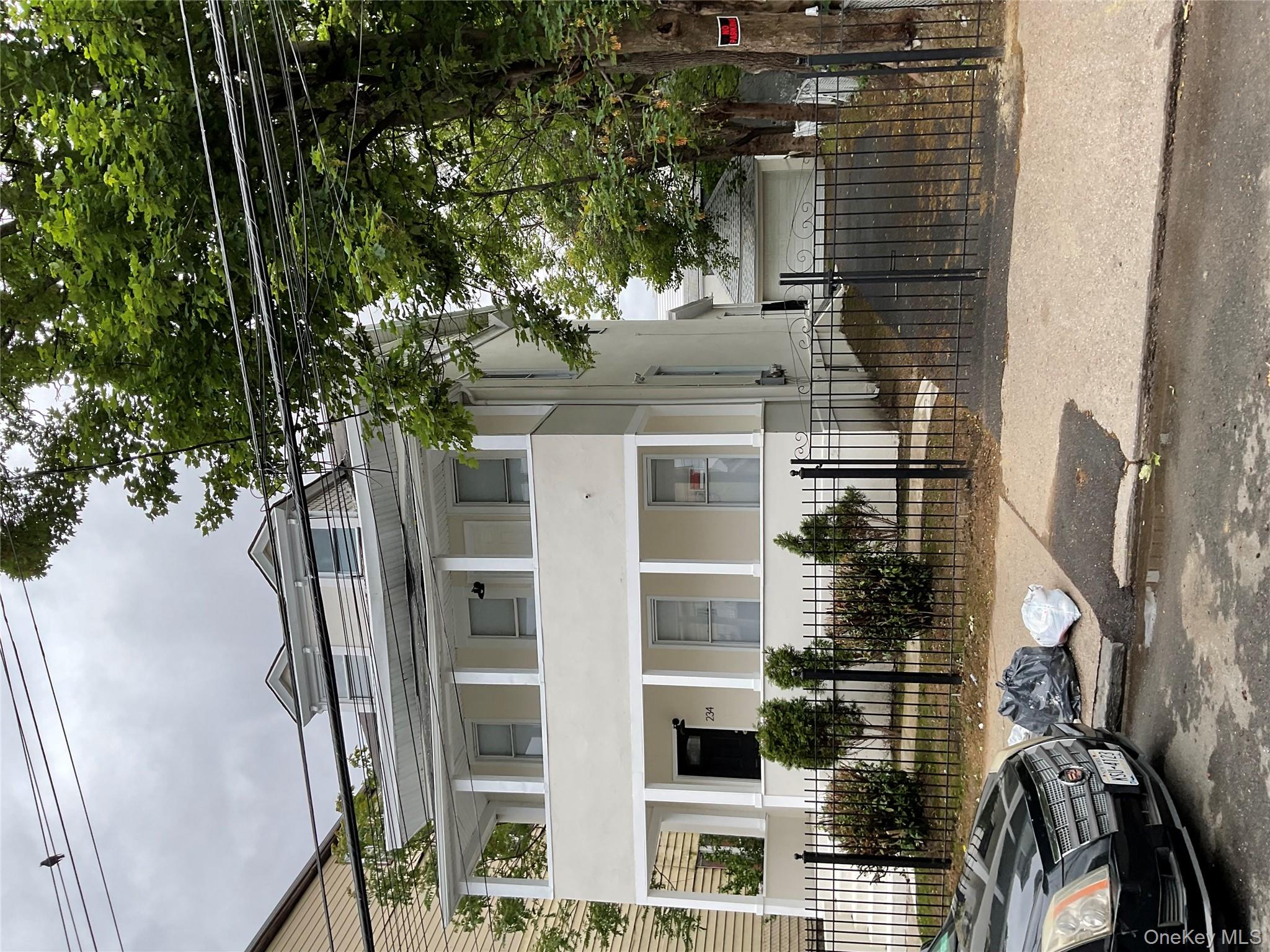 #2 photo, 234 S 3rd Avenue, Mount Vernon , NY 10550