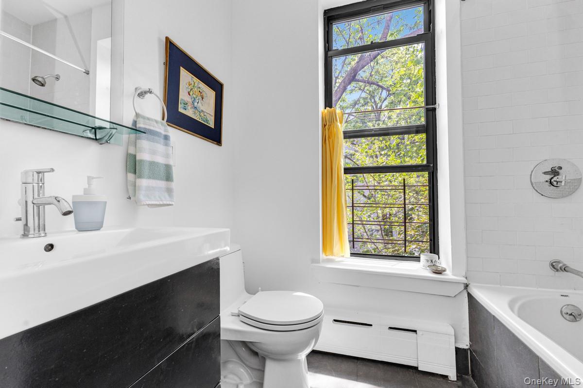 #12 photo, 161 West 133rd Street, マンハッタン New York (Manhattan) , NY 10030