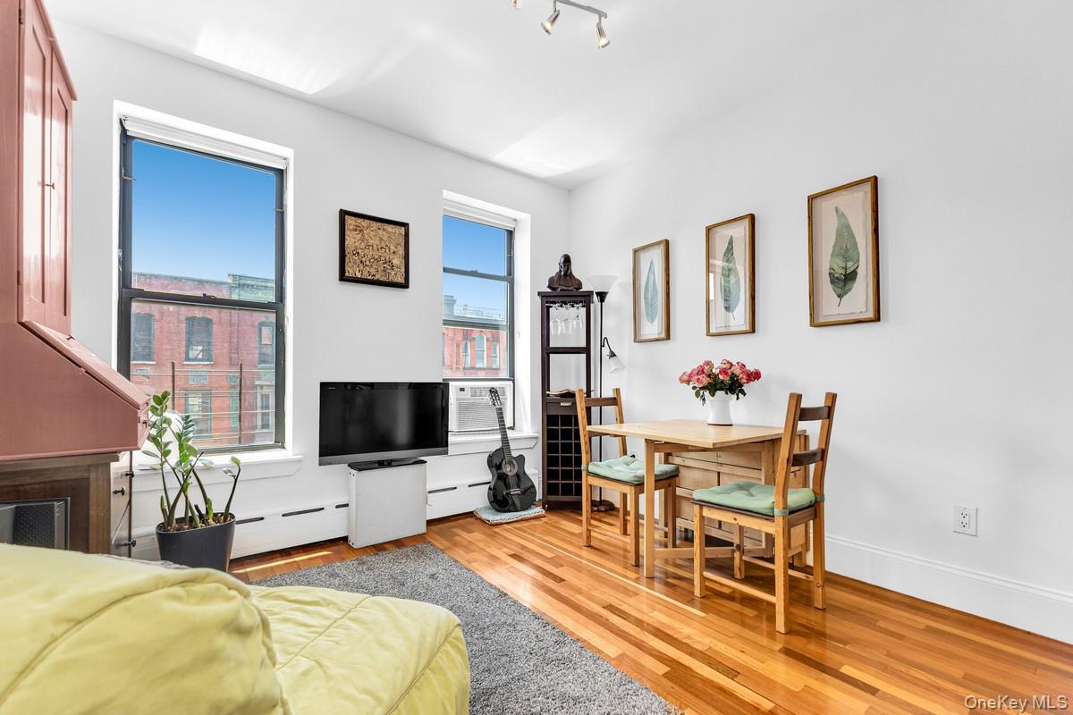 #15 photo, 161 West 133rd Street, マンハッタン New York (Manhattan) , NY 10030