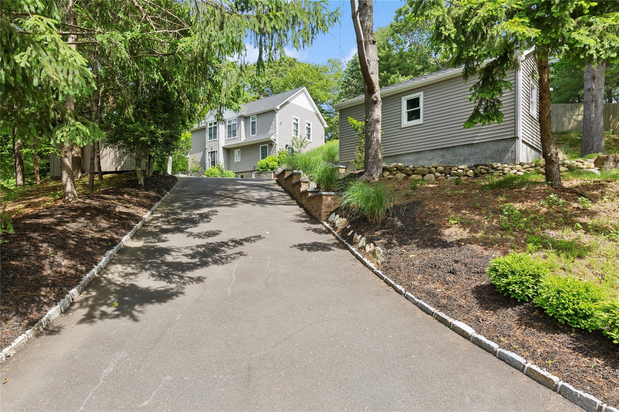 #2 photo, 79 Oakside Road, サフォーク郡 Smithtown , NY 11787