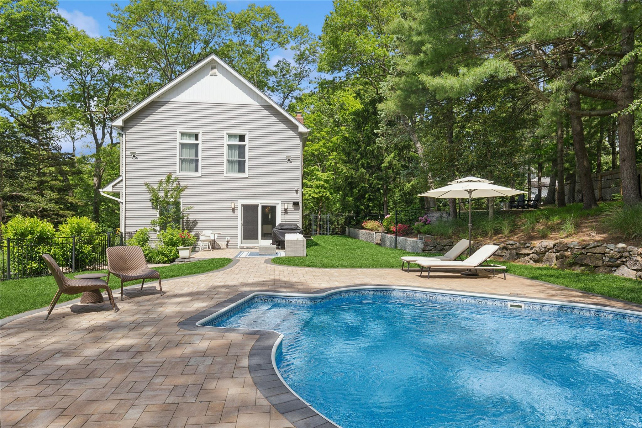 #8 photo, 79 Oakside Road, サフォーク郡 Smithtown , NY 11787