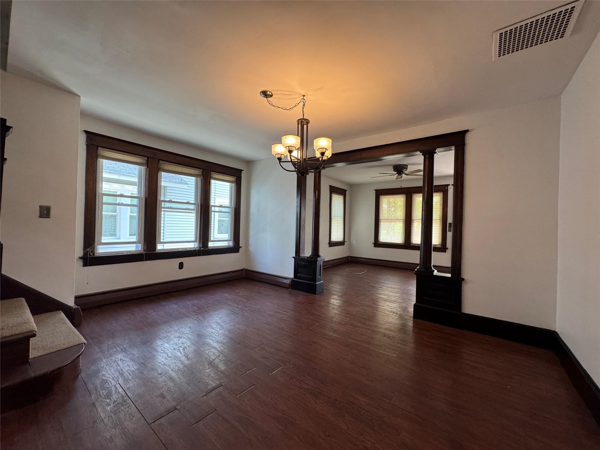 #1 photo, 35 Cross Street, 紐約州 Beacon , NY 12508