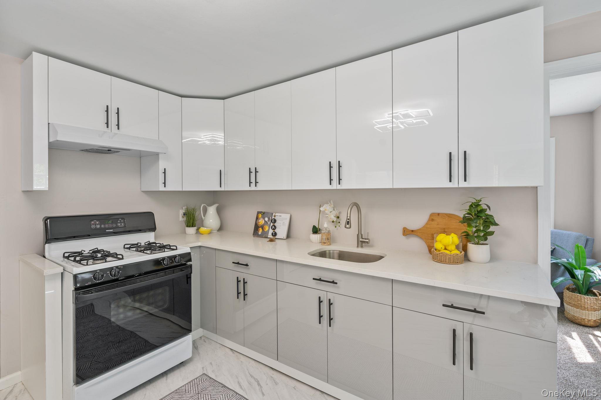 #19 photo, 31 State Street, Otisville , NY 10963