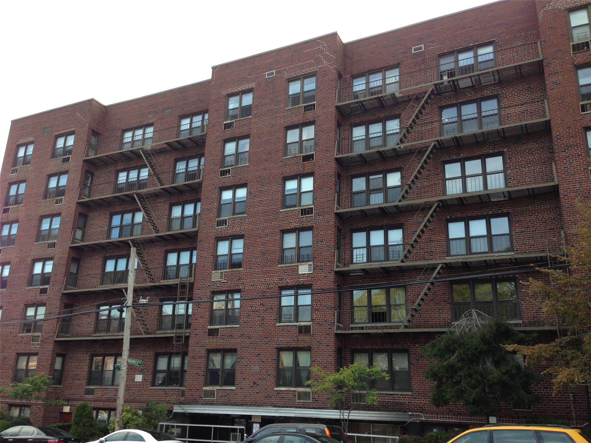 #13 photo, 87-70 173rd Street, クイーンズ区 Jamaica , NY 11432