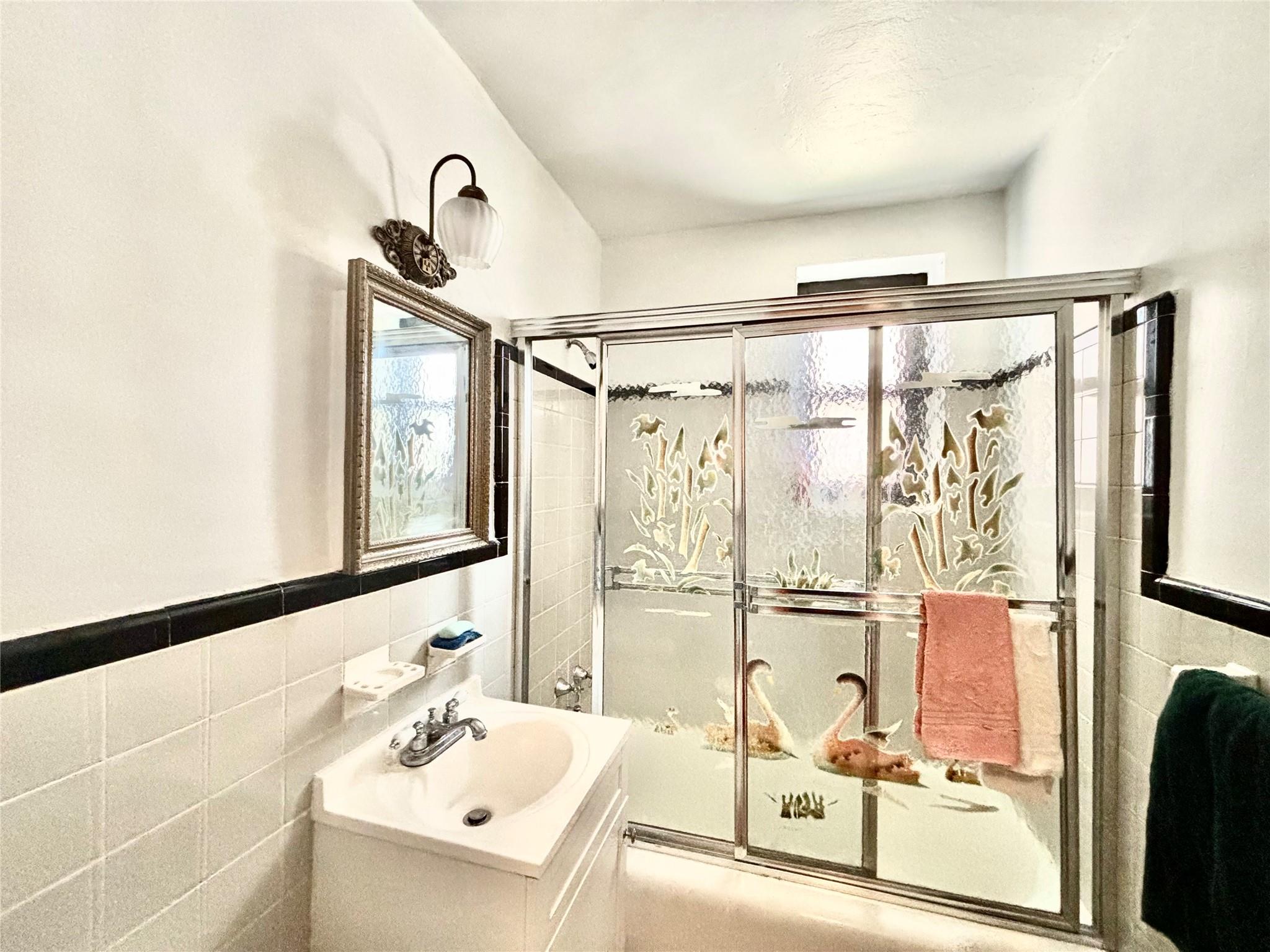 #8 photo, 26-20 141st Street, クイーンズ区 Flushing , NY 11354