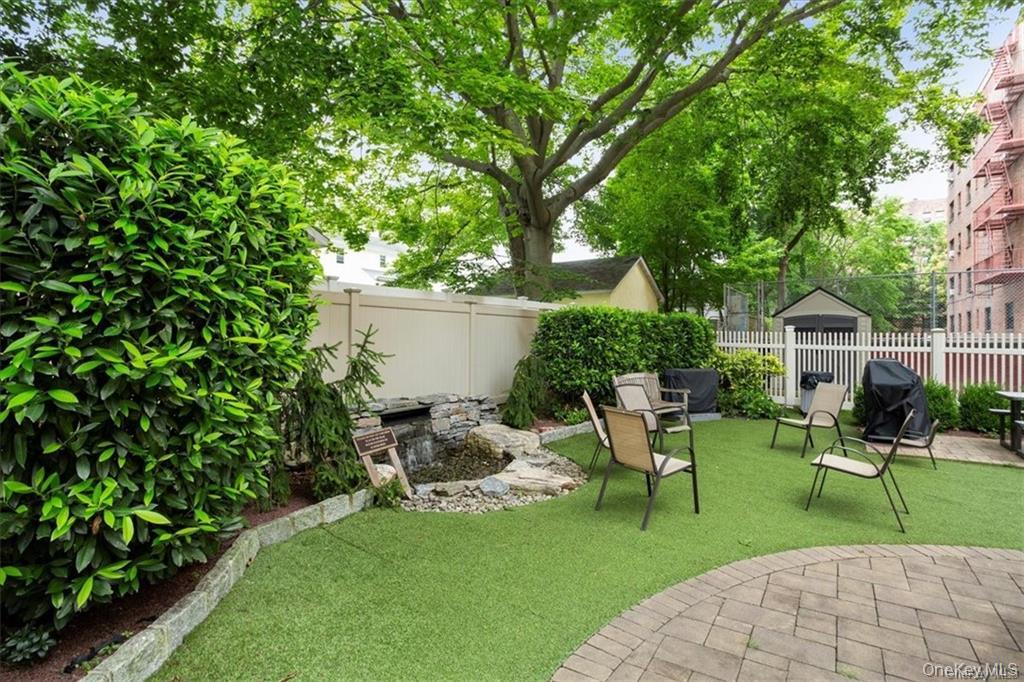 #4 photo, 51 White Oak, New Rochelle , NY 10801