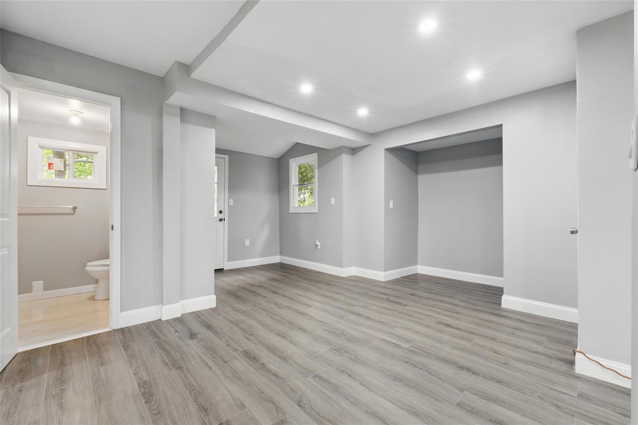 #14 photo, 809 Broadway/Route 9W, Ulster Park , NY 12487