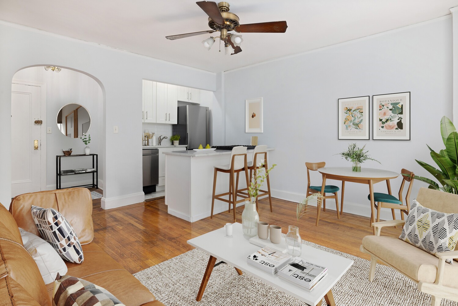 #3 photo, 240 E 24TH Street, マンハッタン Kips Bay , NY 10010