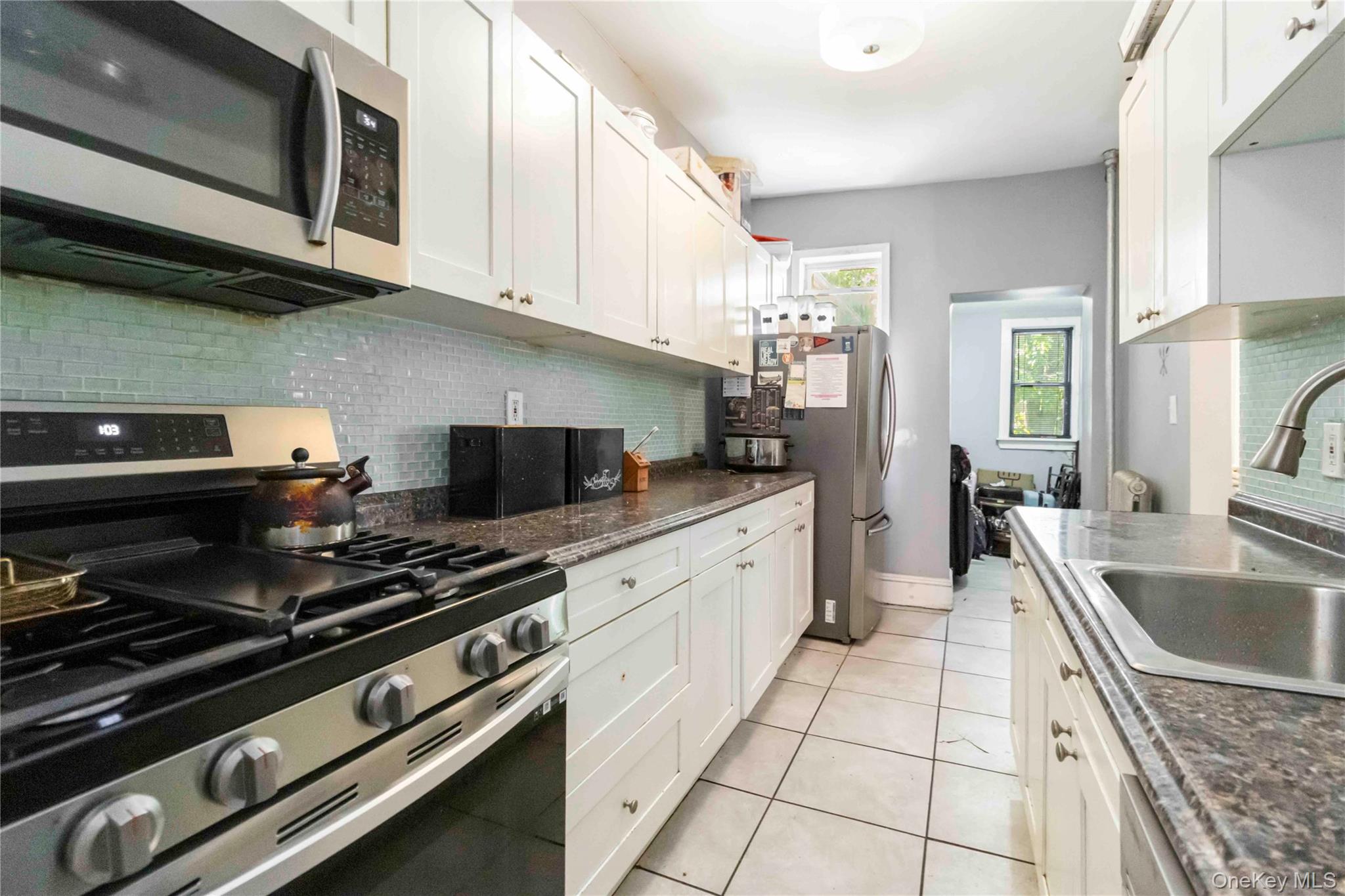 #8 photo, 806 New Jersey Avenue, ブルックリン区 Brooklyn , NY 11207