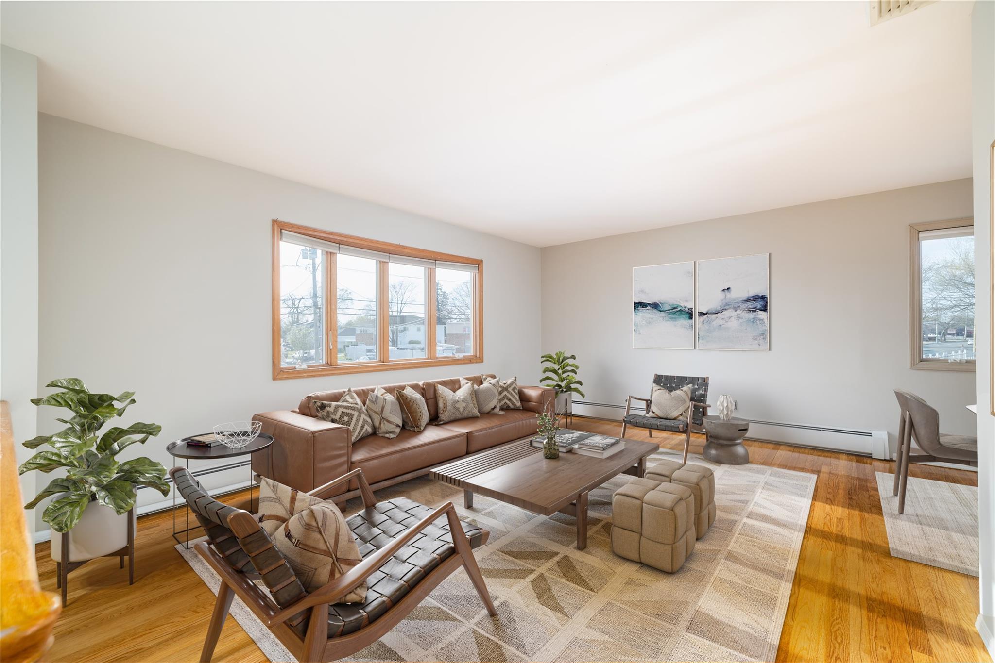 #1 photo, 892 N Broadway, North Massapequa , NY 11758