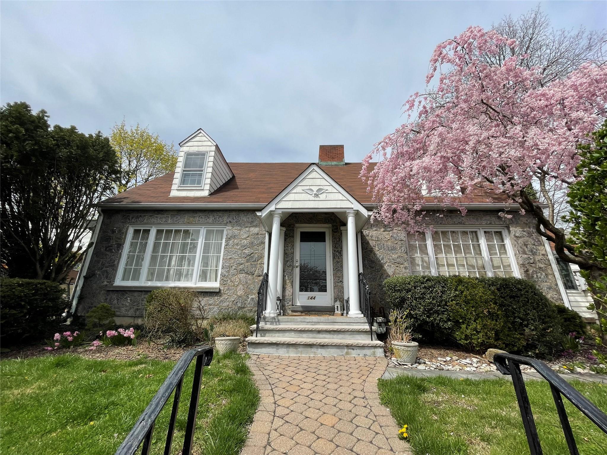 #1 photo, 144 Piermont Avenue, Nyack , NY 10960