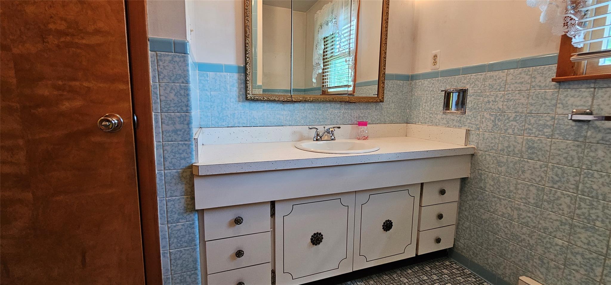 #17 photo, 24 Buff Road, Lake Huntington , NY 12726