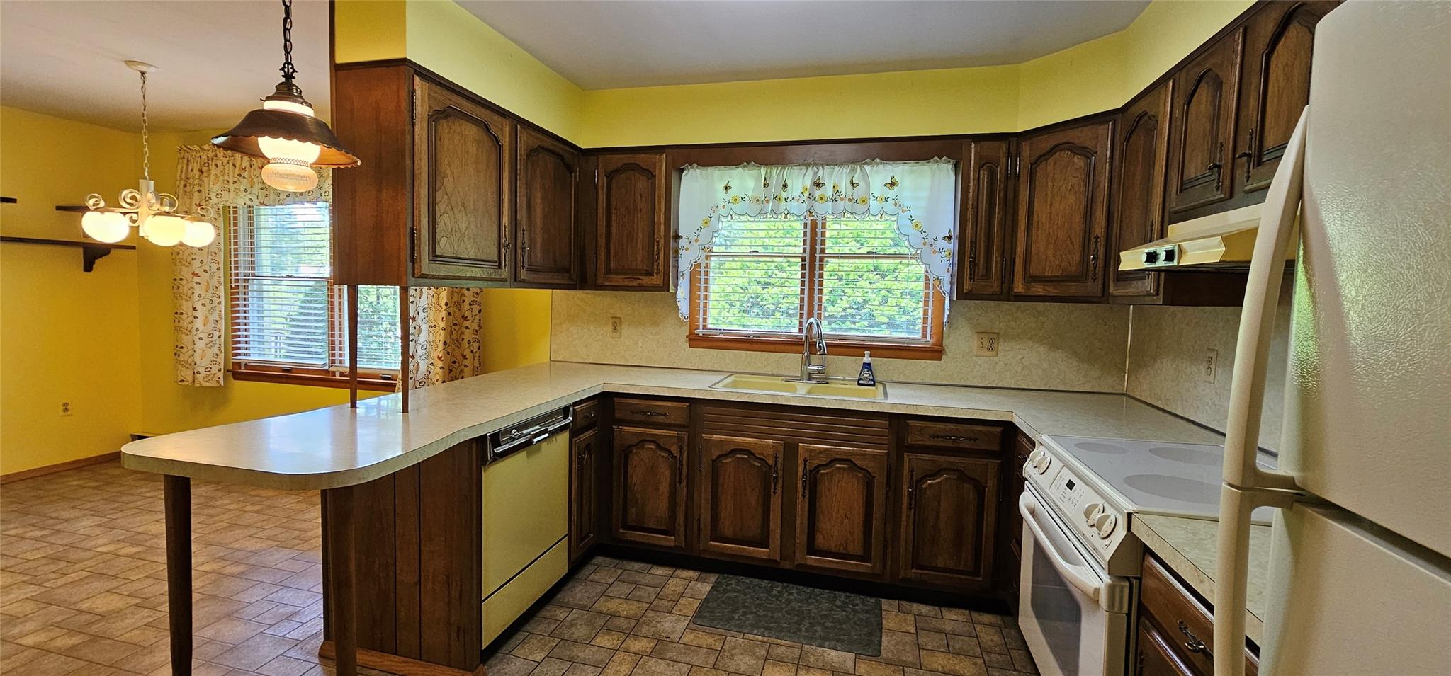 #8 photo, 24 Buff Road, Lake Huntington , NY 12726