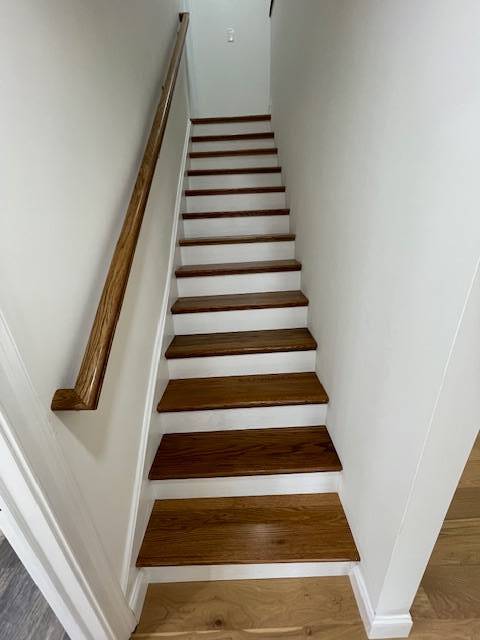 #33 photo, 3916 State Highway 2, Troy , NY 12180