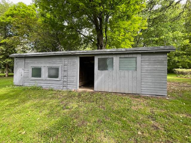 #81 photo, 3916 State Highway 2, Troy , NY 12180