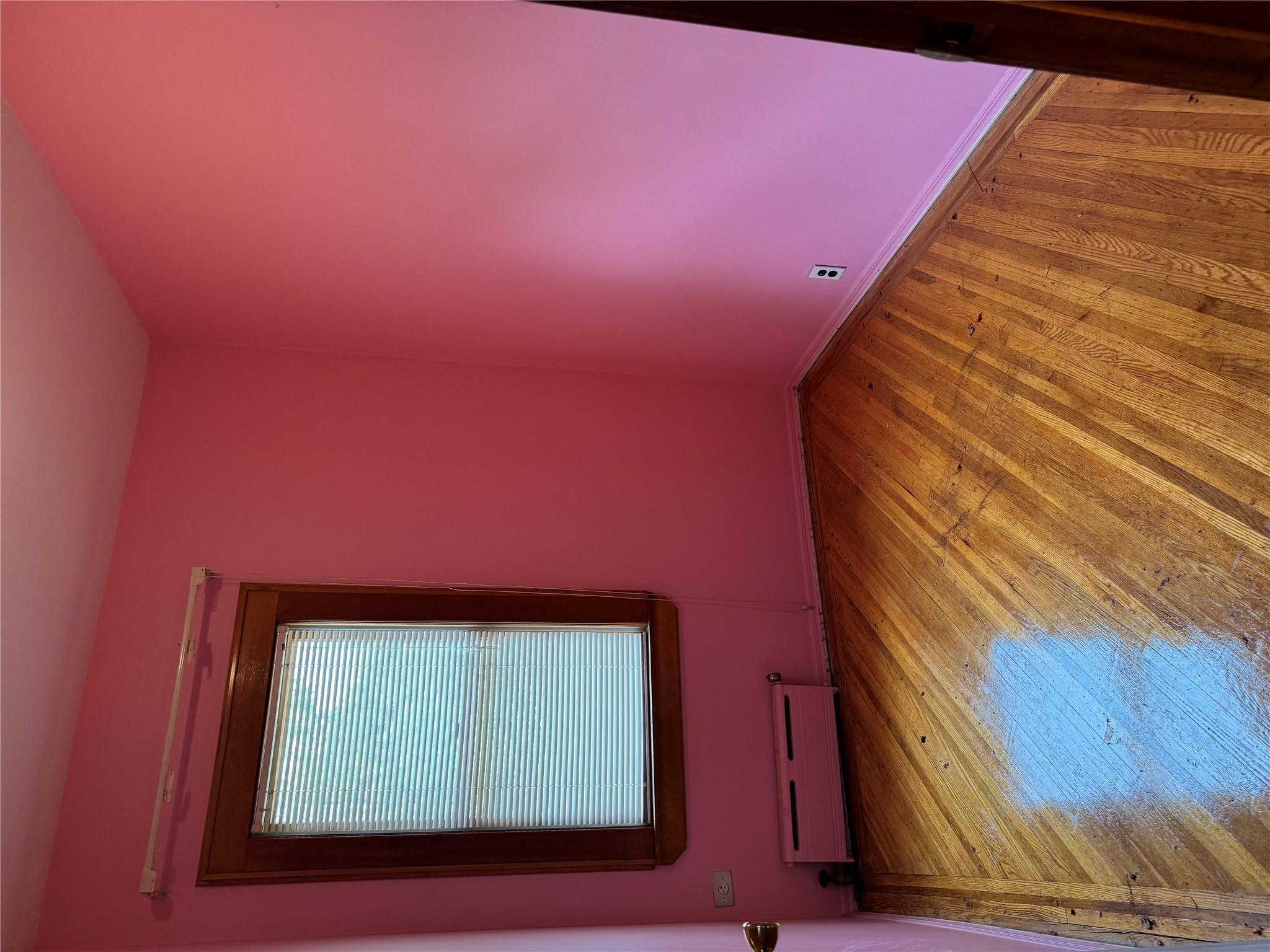 #11 photo, 6472 84th Street, クイーンズ区 Middle Village , NY 11379