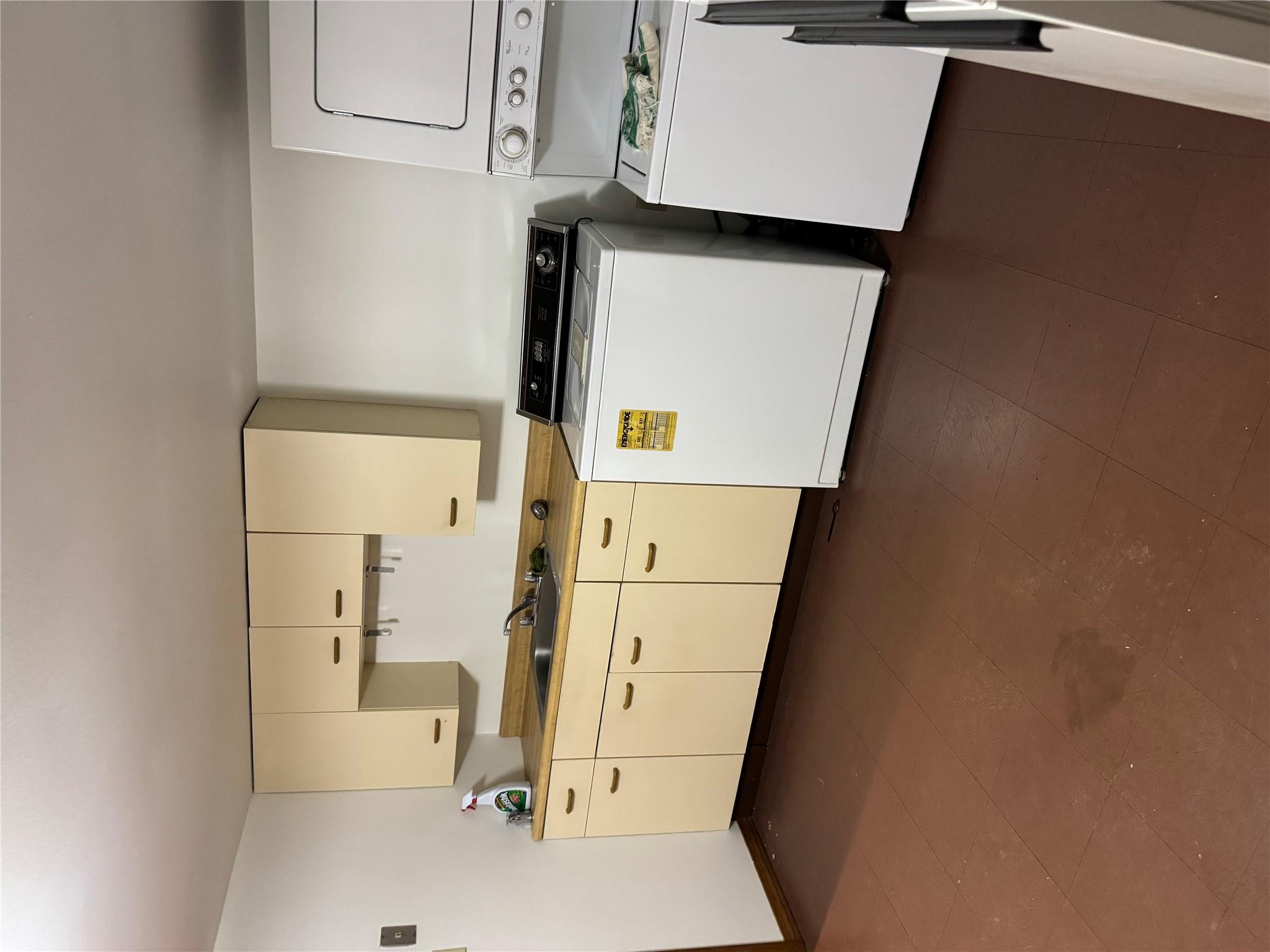 #13 photo, 6472 84th Street, クイーンズ区 Middle Village , NY 11379