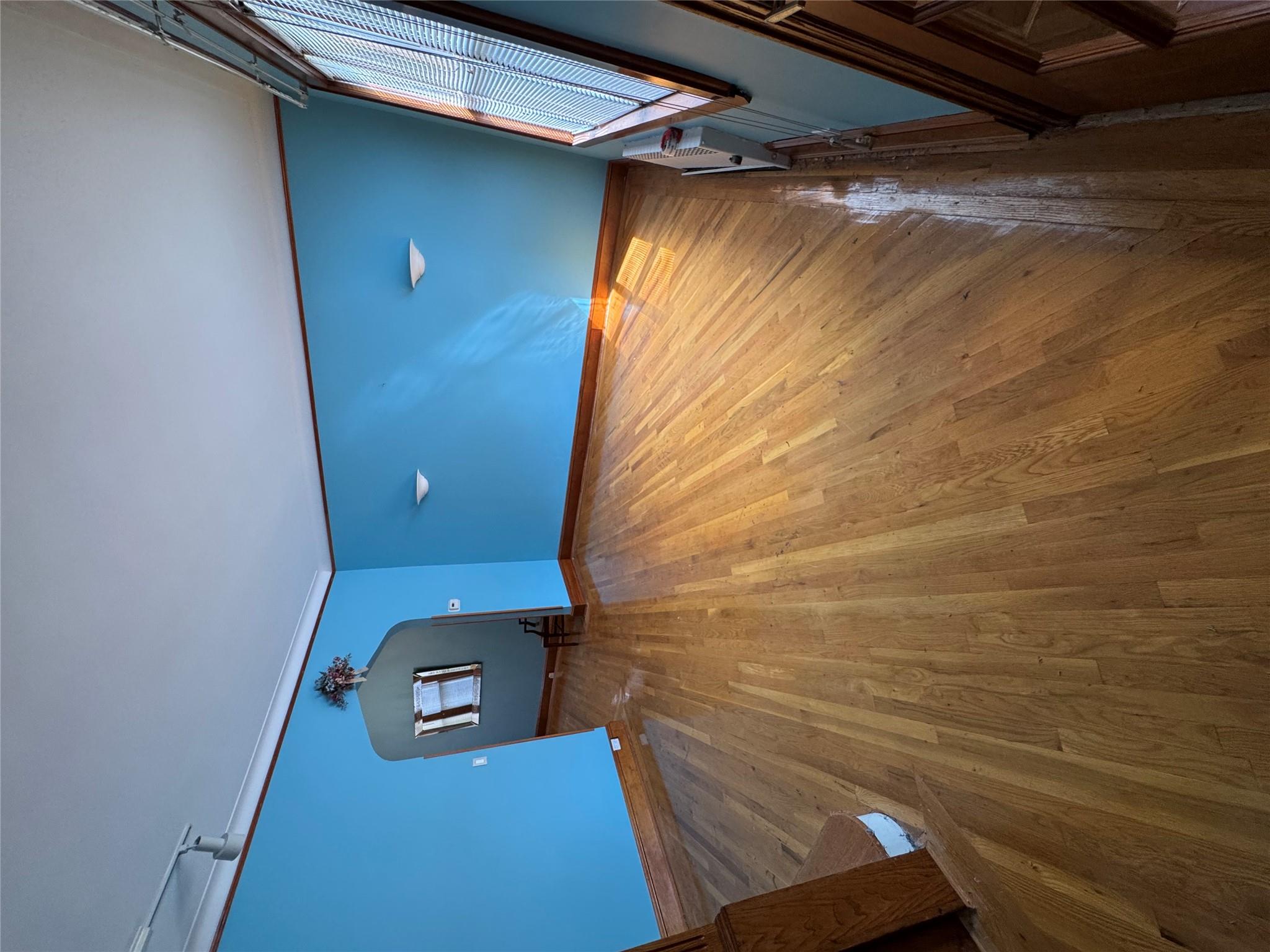 #3 photo, 6472 84th Street, クイーンズ区 Middle Village , NY 11379