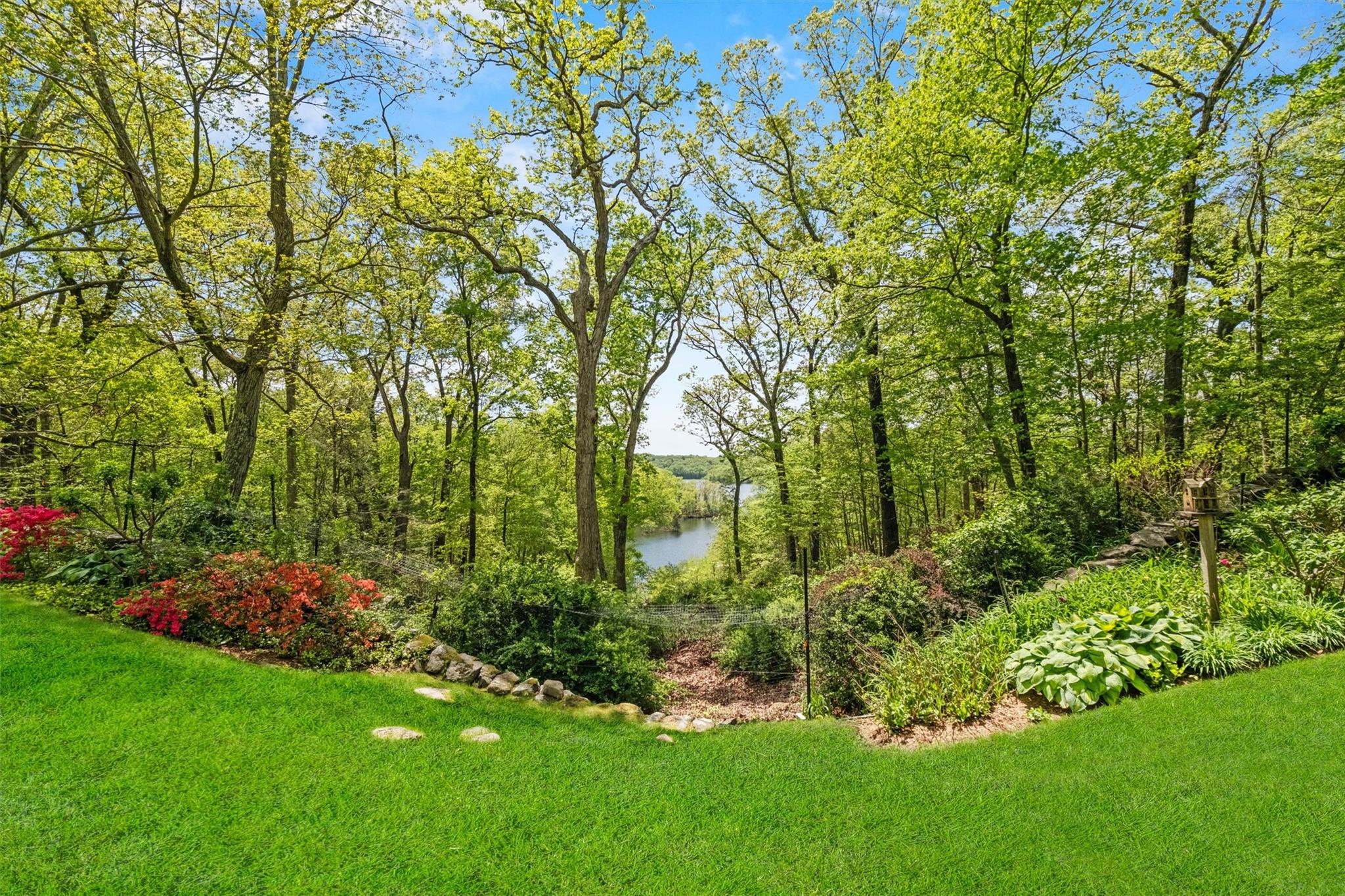 #1 photo, 1391 Hunterbrook Road, 紐約州 Yorktown Heights , NY 10598